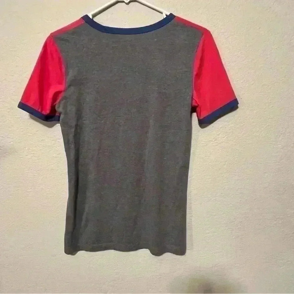 Texas Rangers baseball women’s tshirt EUC size small - Picture 3 of 4